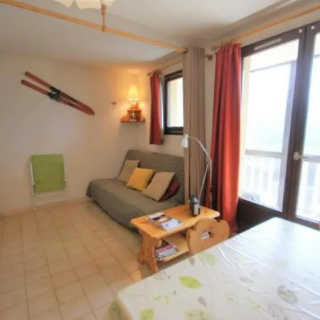 4 Personnes T2 Spacieux Sur Les Hauts De Barcelonnette. Апартаменты *